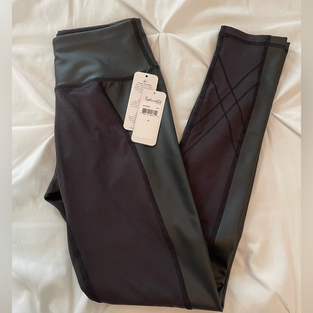 CHIC SPLENDID BLACK FAUX LEATHER LEGGING XS NWT!